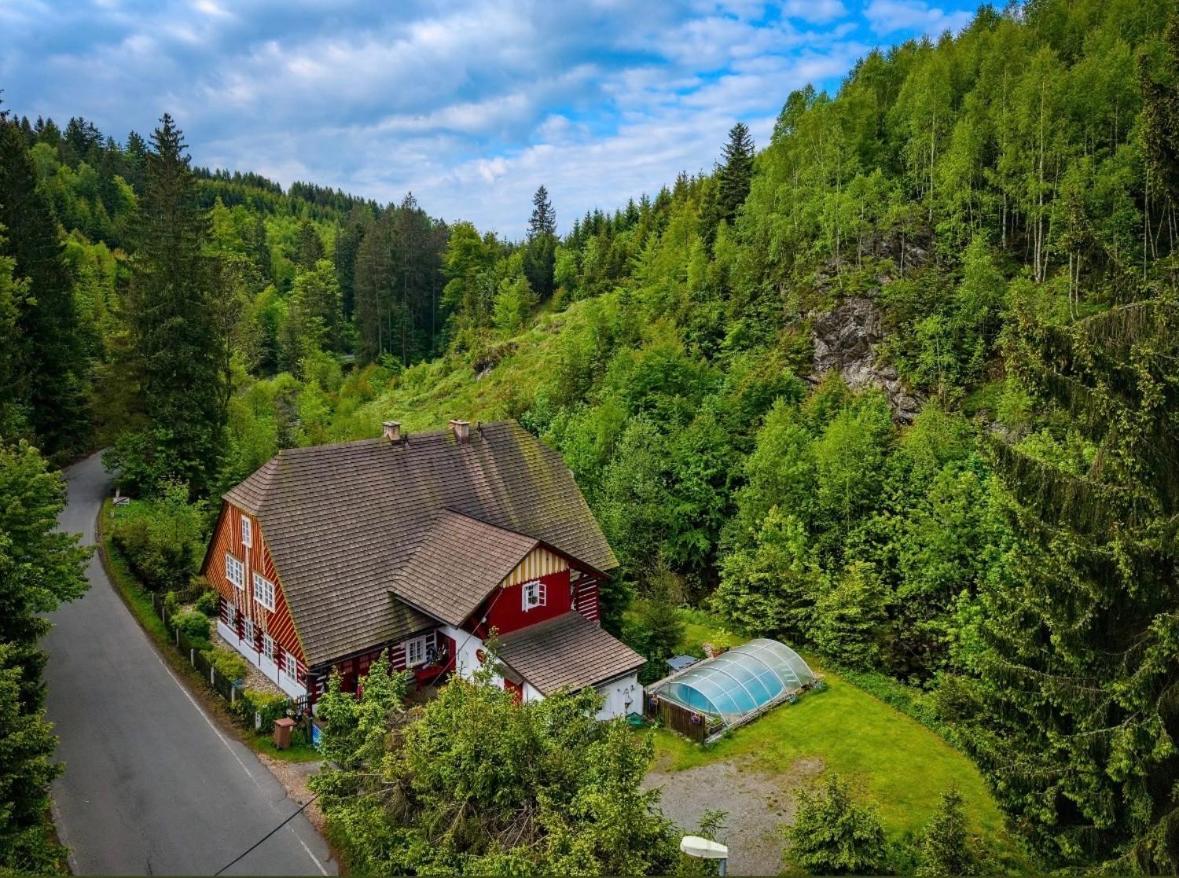 Roubenka Mlyn U Skaly Destne V Orlickych Horach Volne Terminy 5 Bytu Extérieur photo